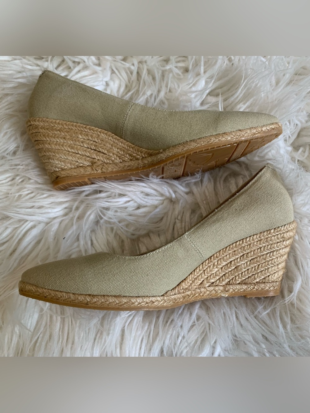 Viscata Barcelona Roses Archive Canvas Espadrilles Sand Size 40